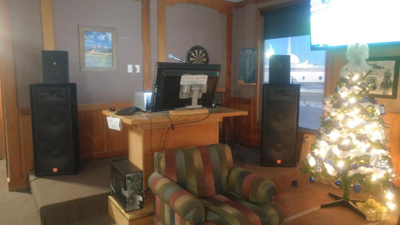 Vulcan Country Inn Zewnętrze zdjęcie